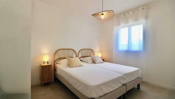 Apartamento | 2 dormitorios, espacio para trabajar con un portátil, ropa de cama