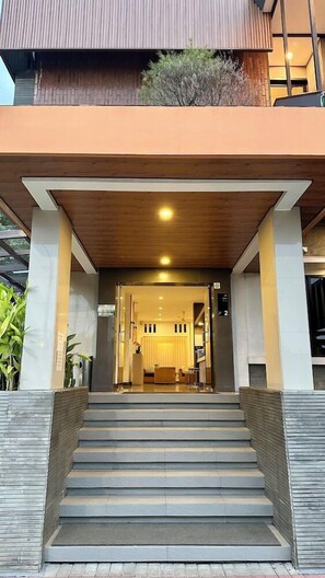 Exterior detail - Citrus House COM Bogor (Bogor)