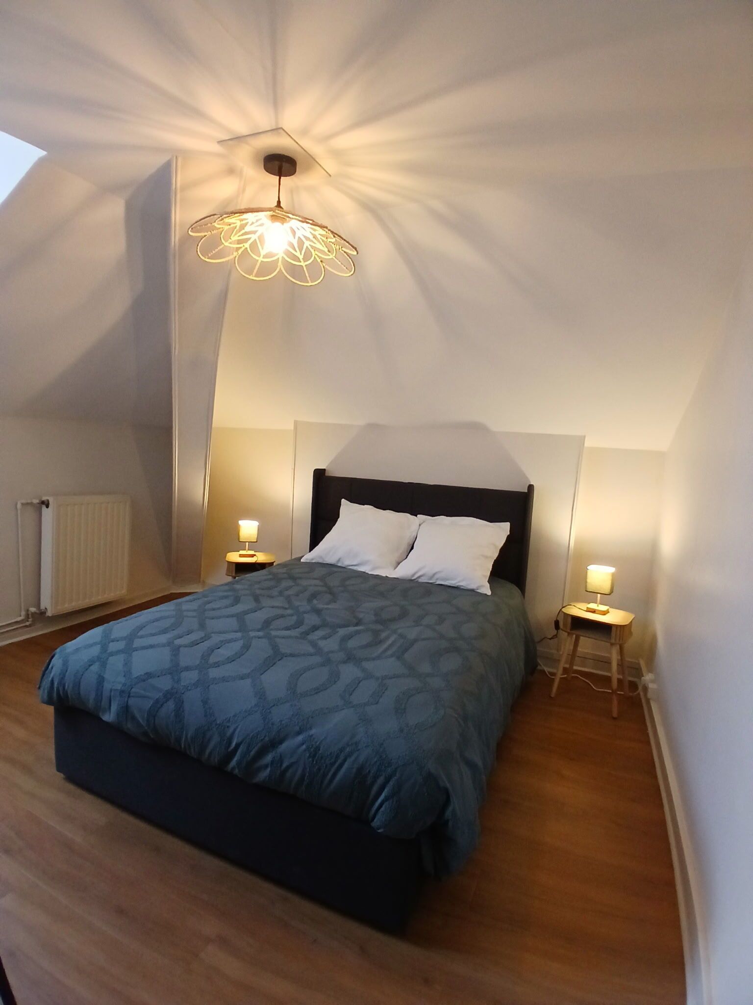 Bügeleisen/Bügelbrett, WLAN, Bettwäsche