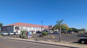 Exterior - Motel6 Apache Junction, AZ (Apache Junction)