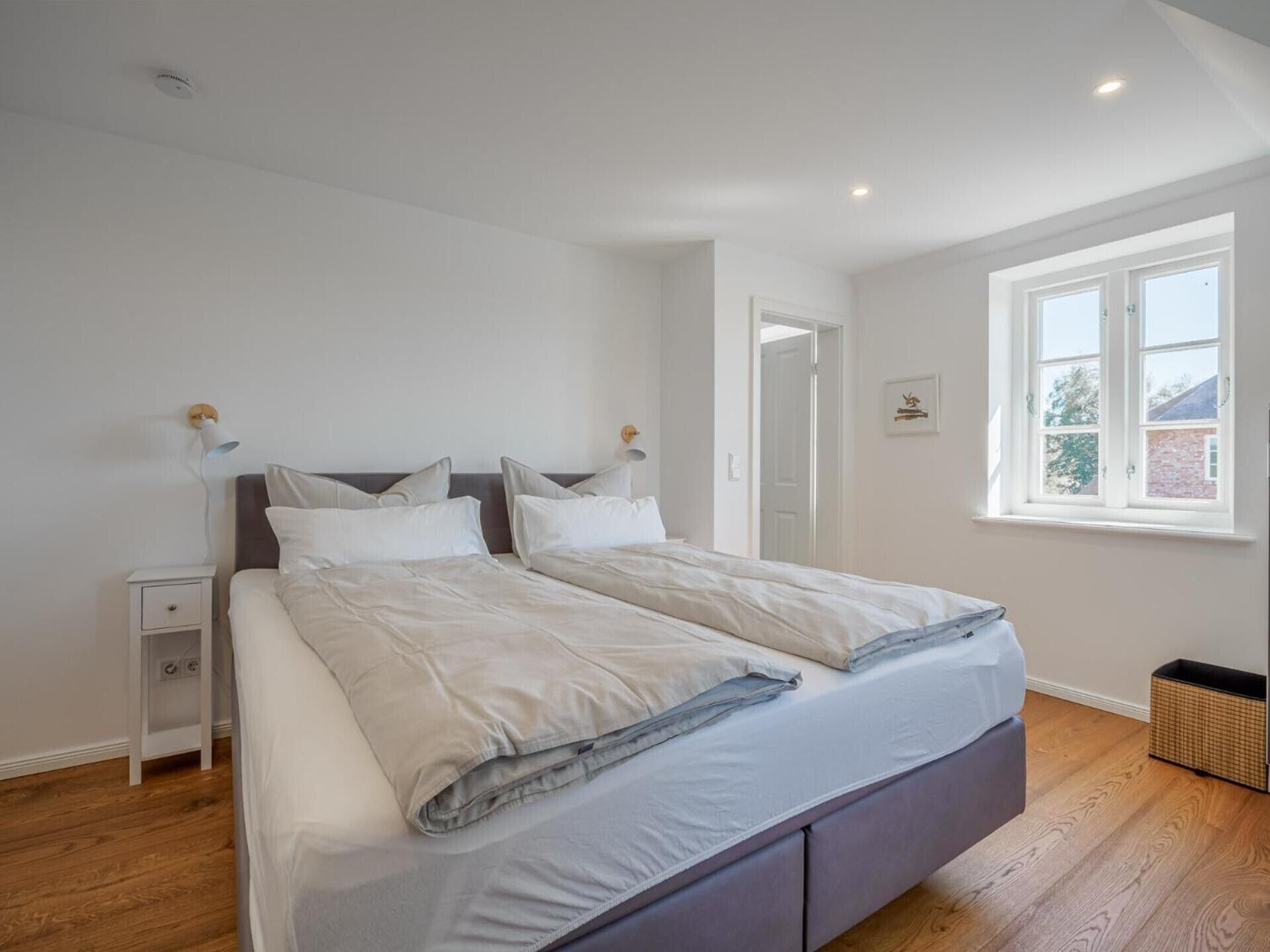 Strykejern/-brett, wi-fi og sengetøy