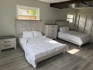 4 habitaciones, wifi gratis y ropa de cama 
