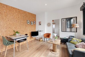 Televisión y estéreo 