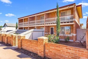 Exterior - Quality Inn Railway Kalgoorlie WA (Kalgoorlie)