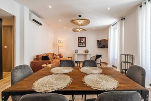 Apartment | Dining - Magnificent Apartment - AC- 2br- 4P - Cannes (Cannes)