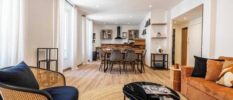 Apartment | Living room