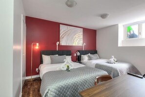 Room - Apartment and Studio Palais des Congres (Montreal)