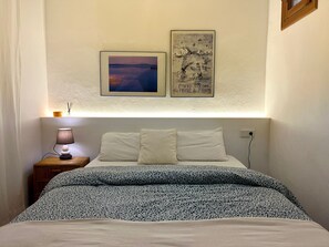 WiFi, bed sheets - Charming 2-bedroom apartment with AC in Portocolom (Felanitx)