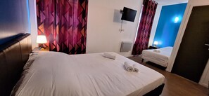 Room - Akena Le Casino Hotel Restaurant (Saint-Quentin)