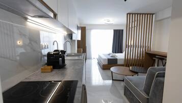 Deluxe Triple Room | Free WiFi