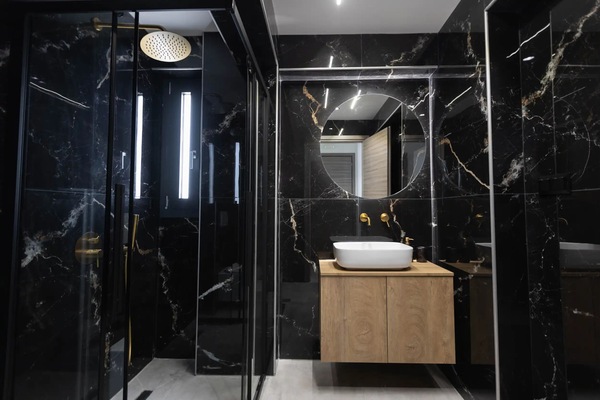 Gác | Phòng tắm | Máy sấy tóc, khăn tắm, xà phòng, dầu gội