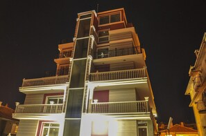 Unclassified image, 5 of 123, button - Roel Residence Apartments (Nessebar)