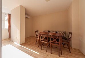 Unclassified image, 2 of 123, button - Roel Residence Apartments (Nessebar)