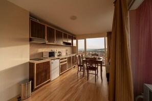 Private kitchen - Roel Residence Apartments (Nessebar)
