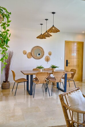 Dining - Beachfront Las Terrenas Amare Residences (Las Terrenas)