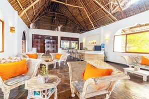 Lobby - Jumbo Watamu (Watamu)