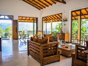 Interior - Aqua Dunhinda Villa (Gampola)