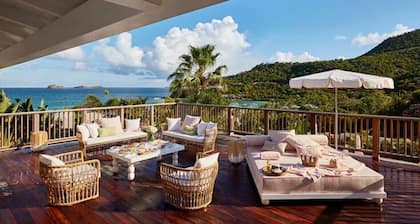 Tropical Hotel and Beach