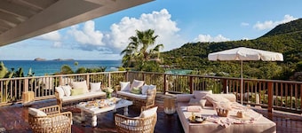 Tropical Hotel and Beach