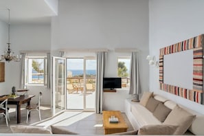 Living area - Althea Boutique Hotel (Karpathos)