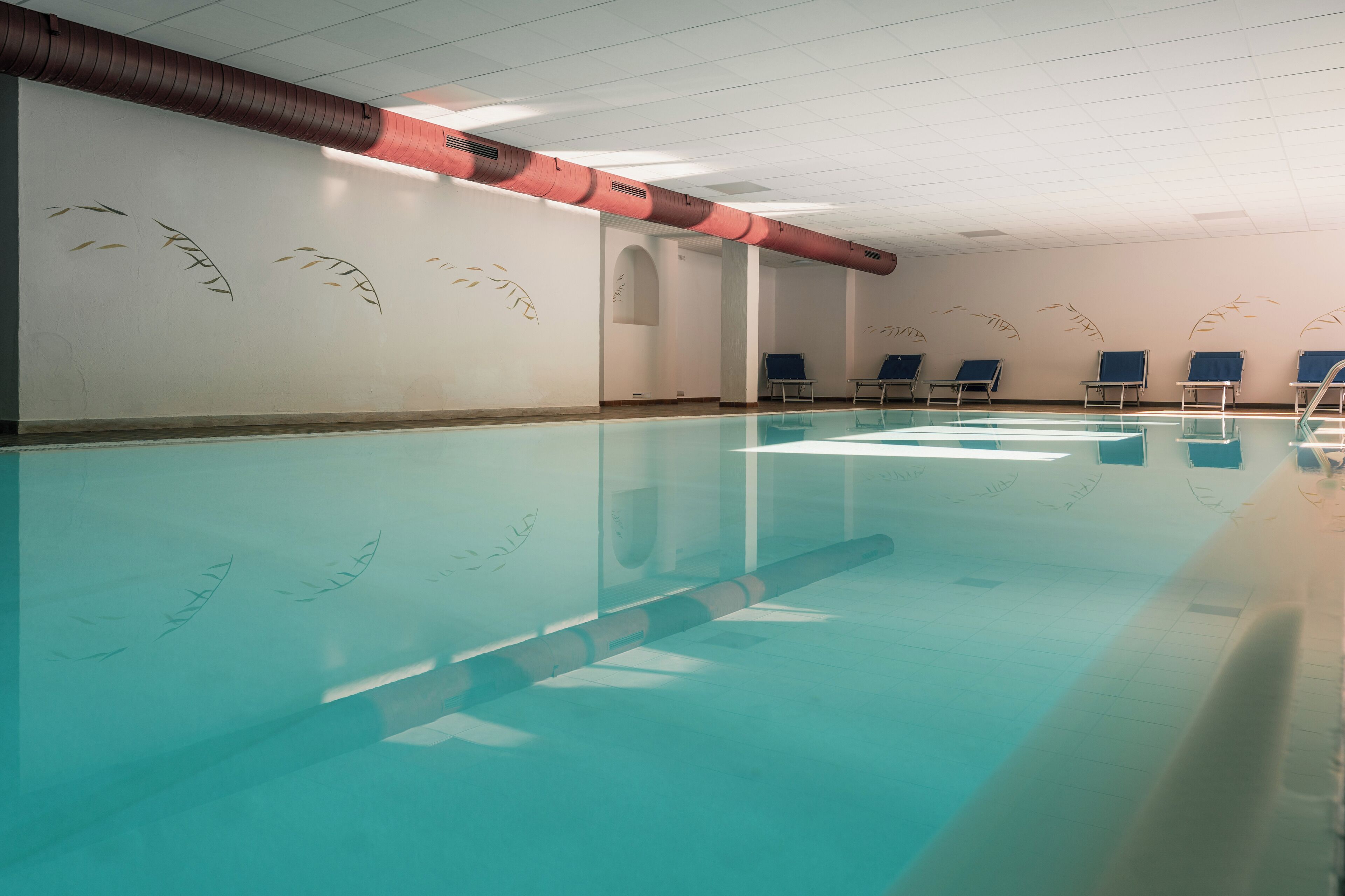 Piscine intérieure