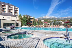 A heated pool - Steps to Peak 9 • Downtown Breck • Hyatt 2BR w/ FP (Breckenridge)