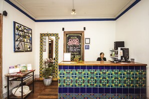 Lobby - Hostal Cerro Alegre (Valparaiso)