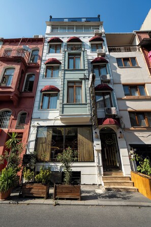Exterior - York House Hotel (İstanbul)