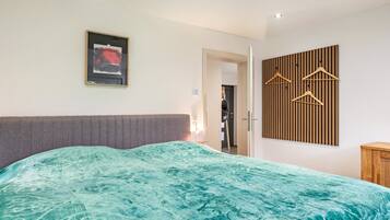 2 Schlafzimmer, Bügeleisen/Bügelbrett, WLAN, Bettwäsche