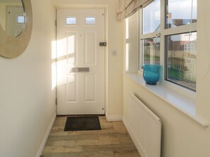 Interior - Sandy Cove (Chathill)