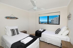 Room - Mariners Resort (Sunshine Coast)