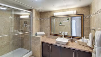 Hair dryer, towels