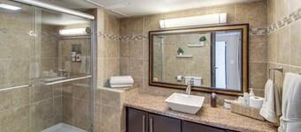 Stargaze & Unwind: Quiet Turpin Gem w/ Fenced Yard