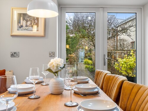 Market Street Apartment Clifden Town