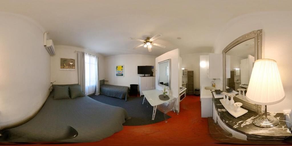 Standard-studio, kaupunkinäköala | Silitysrauta/-lauta, ilmainen Wi-Fi