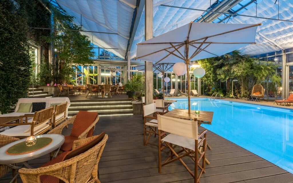 Piscine extérieure (ouverte en saison)