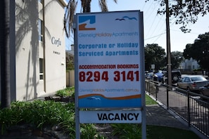 Property grounds - Glenelg Holiday Apartments- Corfu (Adelaide)