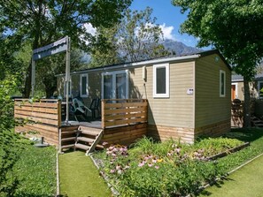 Exterior - ZEcamping 4* familial locatif LV BBQ 32m2 6 pers (Le Bourg-d'Oisans)