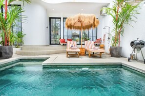 Piscine extérieure