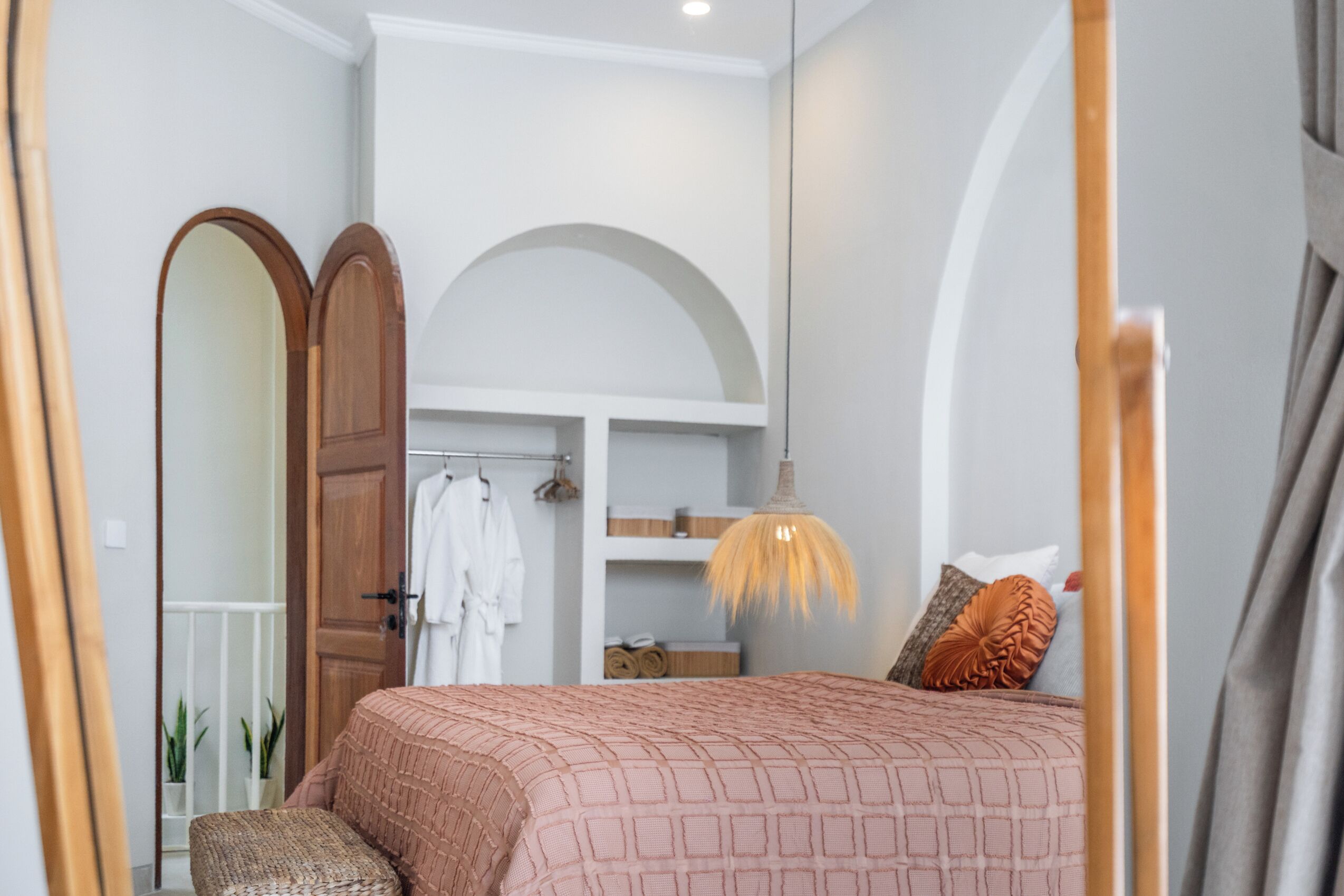 書桌、手提電腦工作空間、免費 Wi-Fi