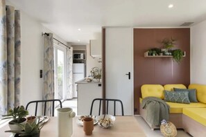 Interior - ZEcamping 3 étoiles piscine dog friendly mobil-home 26m2 5 pers (Tuchan)