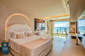 1 bedroom, iron/ironing board, Internet, bed sheets - Wake up in Armação with a wide ocean view (Salvador)