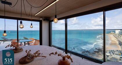 Barra waterfront on 10th floor with open sea view