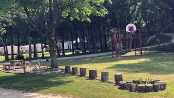 Enceinte de lâhĂ©bergement