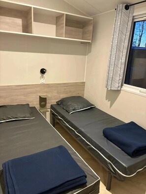 Imagen sin descripción, 2 de 4, botón