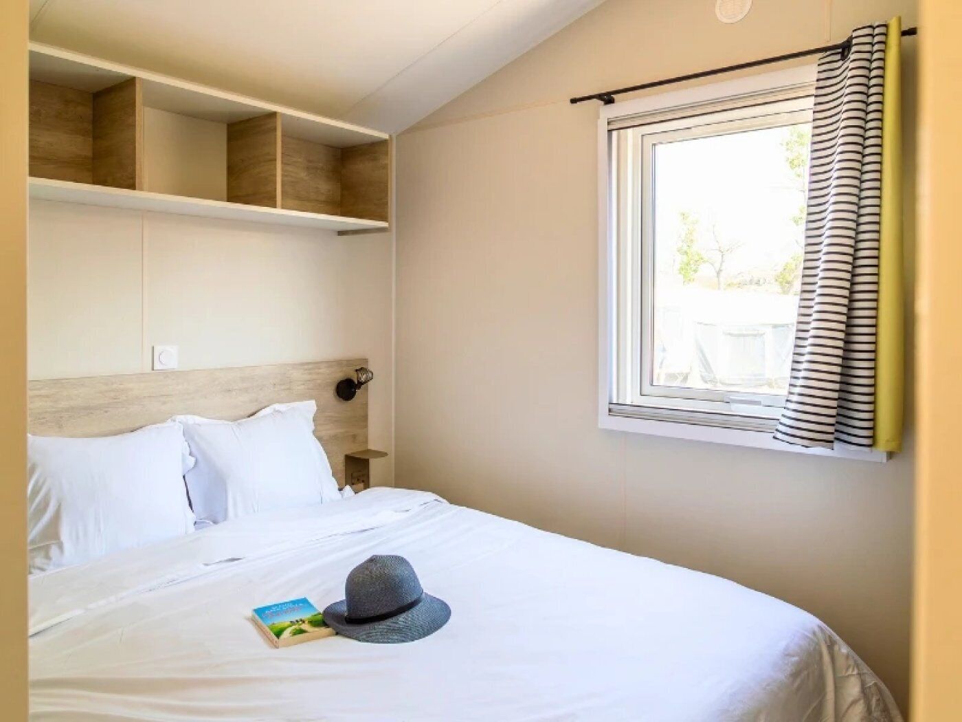 Zecamping 3* Pataugeoire Piscine Pet Friendly Locatif Tv Lv Clim 31m2 - Eygalières