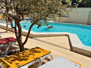 Pool - ZEcamping 3* pataugeoire piscine pet friendly locatif TV LV clim 31m2 (Saint-Remy-de-Provence)