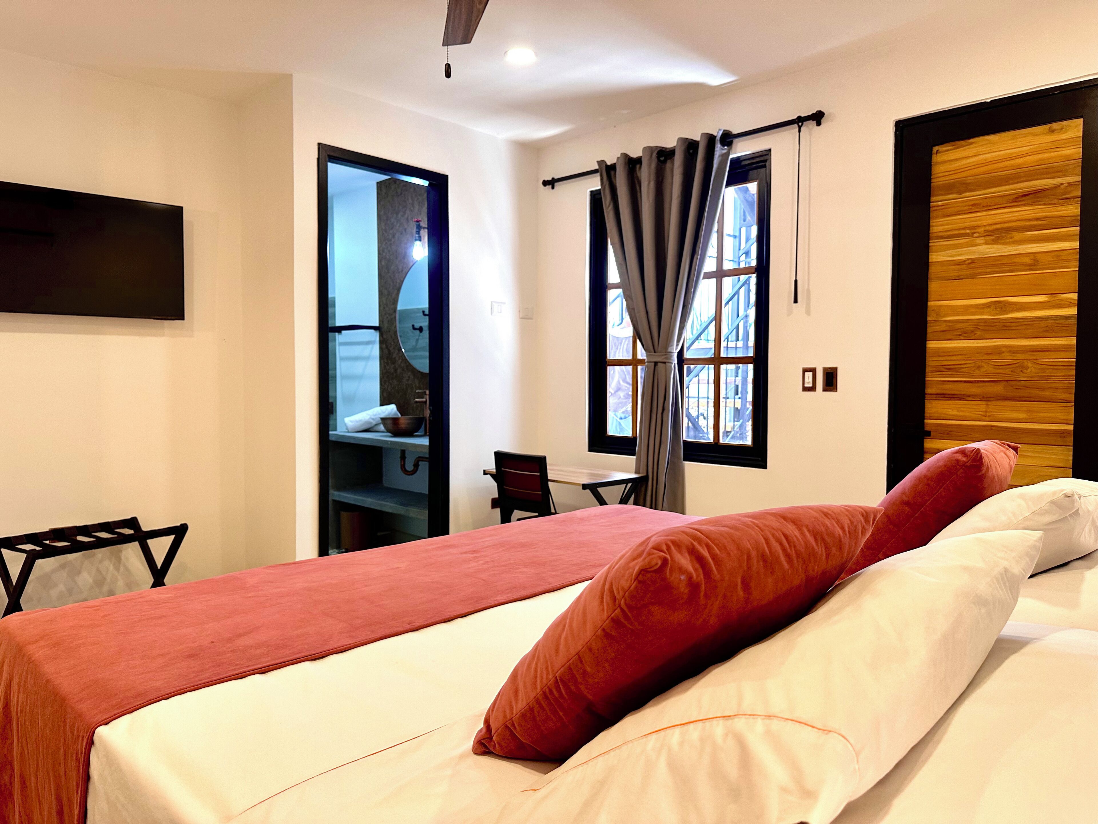 Standard-Doppelzimmer | Schreibtisch, kostenloses WLAN