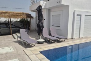 Pool - Villa Tozali - With heated pool-Midoun Djerba in Tunisia. (Awlād ‘Umar)