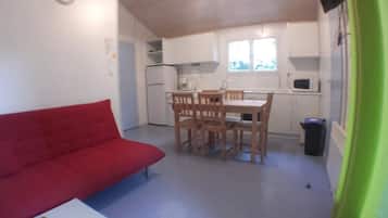 Télévision, table de tennis de table